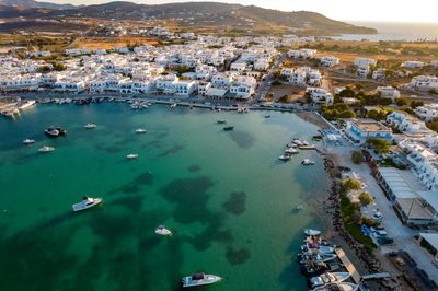 antiparos by hero