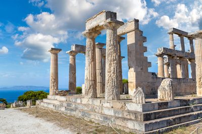 aphaia tempel aigina hero