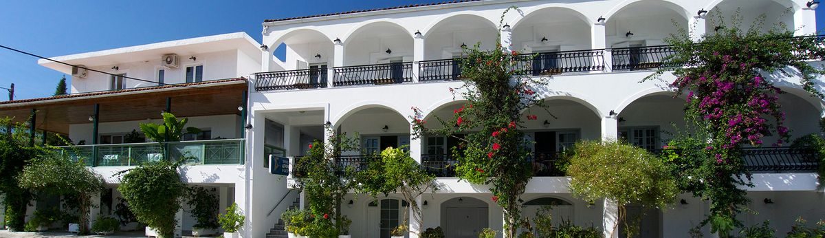 Athina Beach Hotel