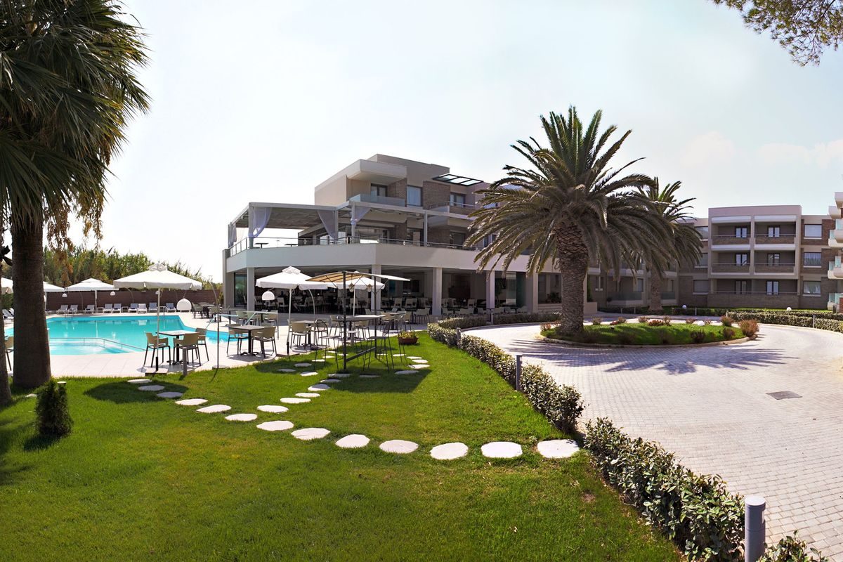 Elysion Hotel