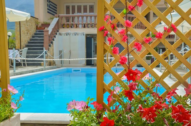 Hotel Ellas