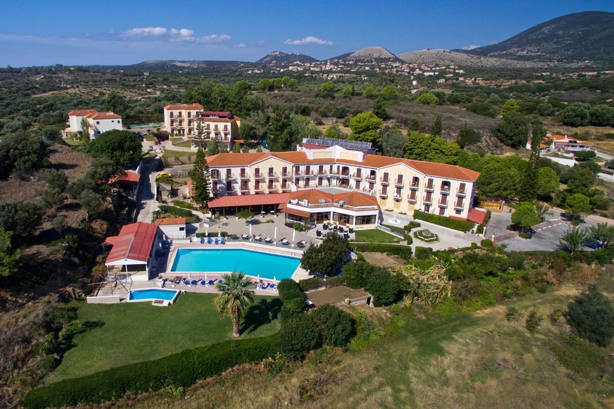 Karavados Beach Hotel