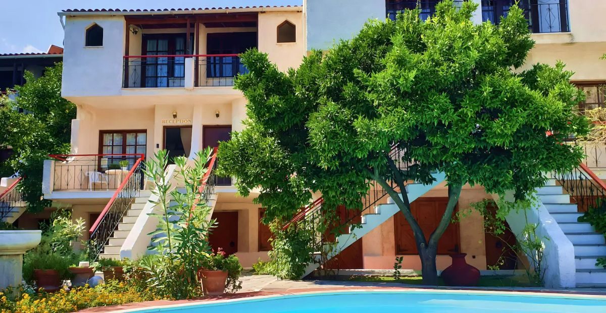 Kipos Hotel