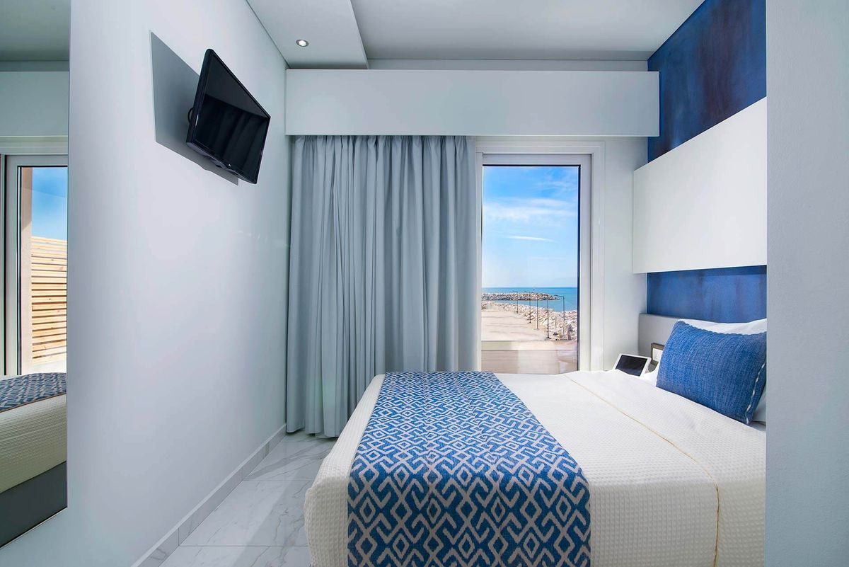 Molos Hotel