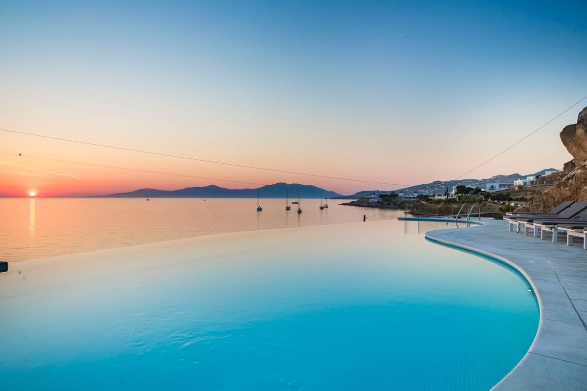 Mykonos Beach Hotel