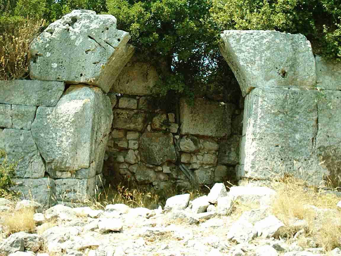 Antika befästningsmurar i Pythagoreion på Samos