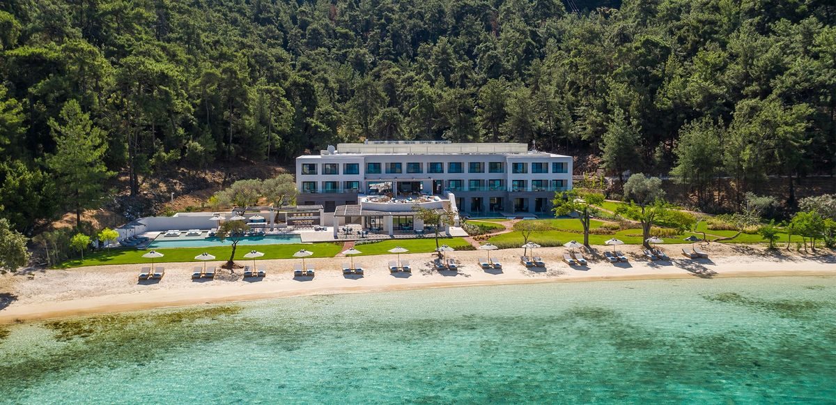 Vathi Cove Luxury Resort & Spa