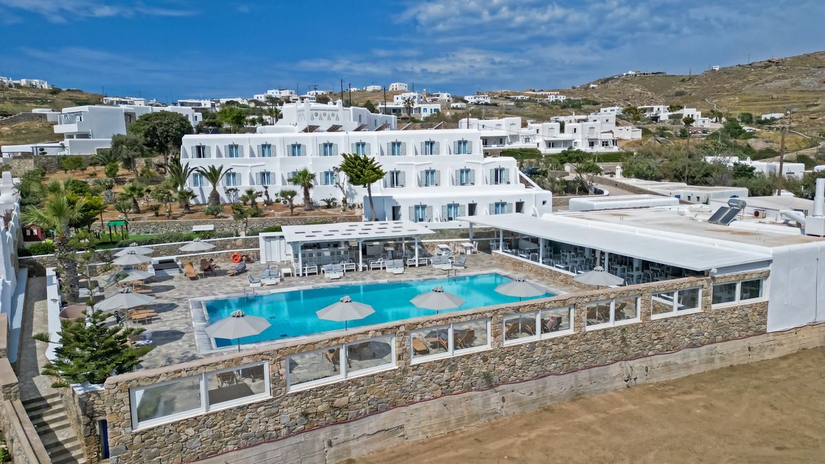 Yiannaki Hotel