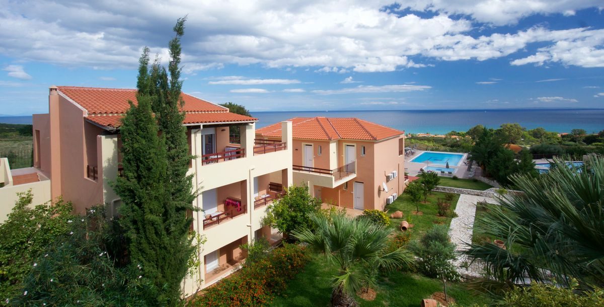Zephyros Hotel